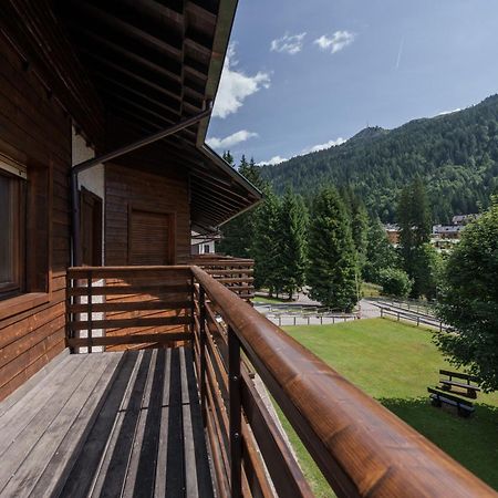 Area Apartments Мадона ди Кампильо Екстериор снимка