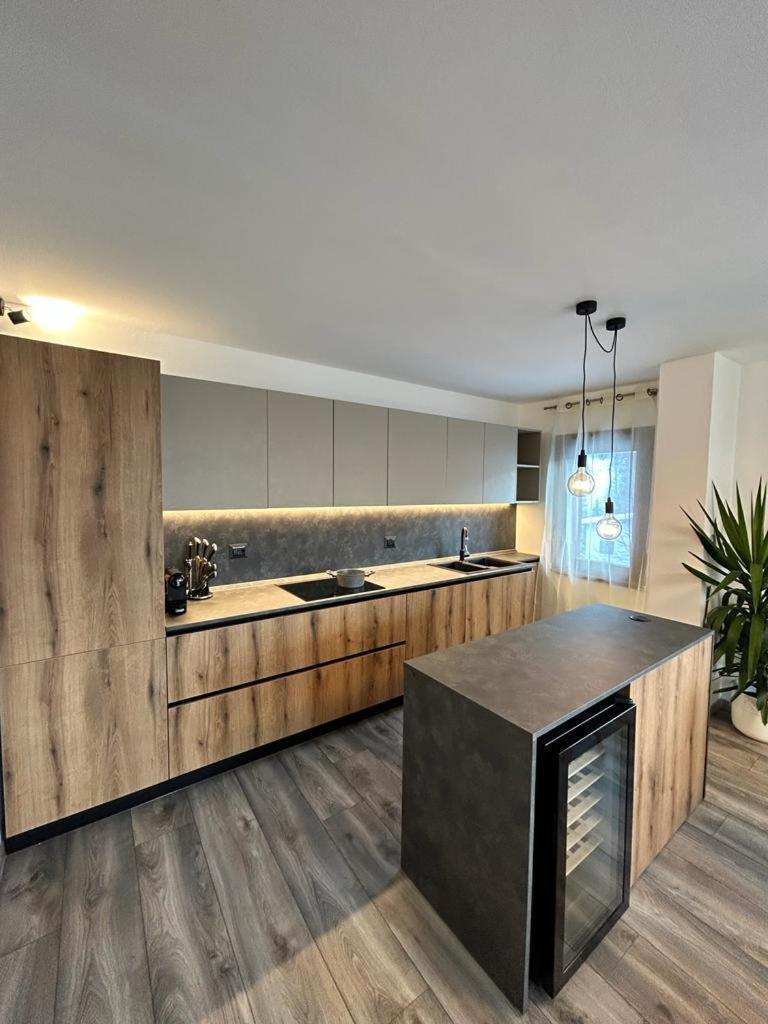 Area Apartments Мадона ди Кампильо Екстериор снимка